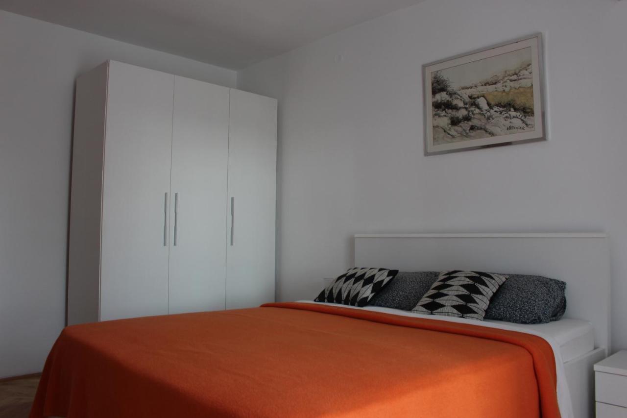 Apartmani Mia 자드라보노 외부 사진